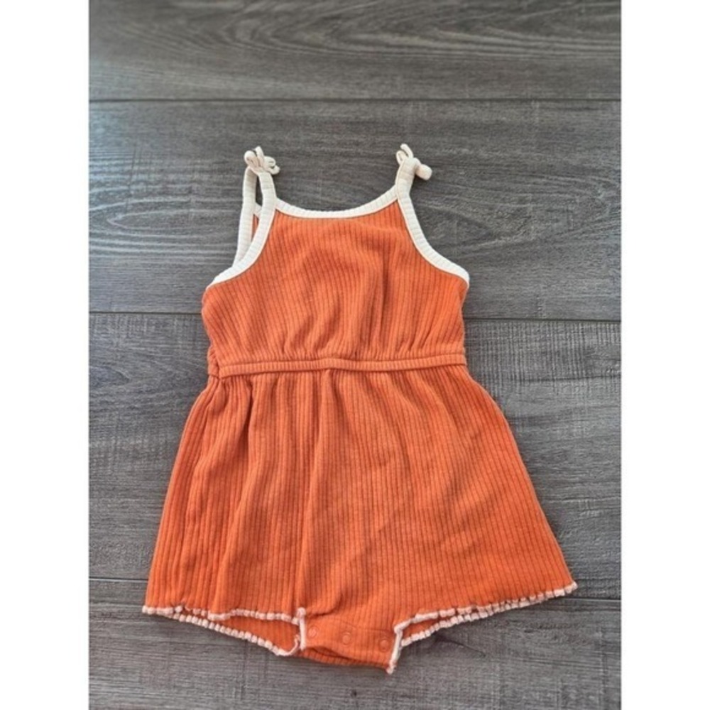 Cat and jack baby girl romper‎ 0-3 mos